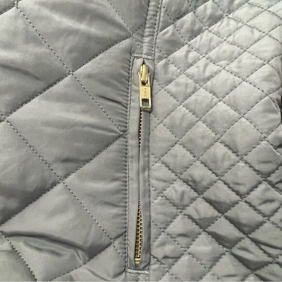 Crown & Ivy Quilted Sage Army Green Vest Size XL - Picture 6 of 9